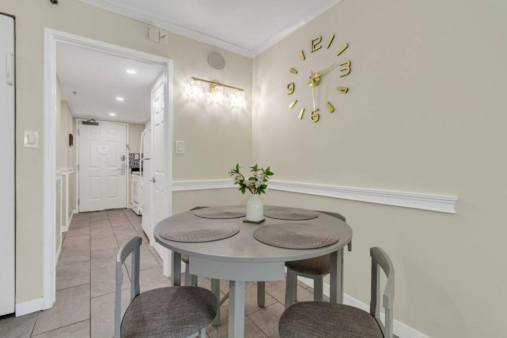 מירטל ביץ' Remodeled Oceanview Suite, Small Dogs Ok 1738 מראה חיצוני תמונה